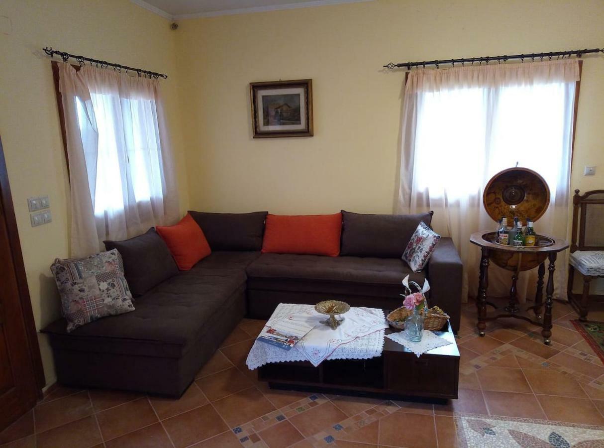 Villa Silvia Ágios Matthaíos Exteriér fotografie